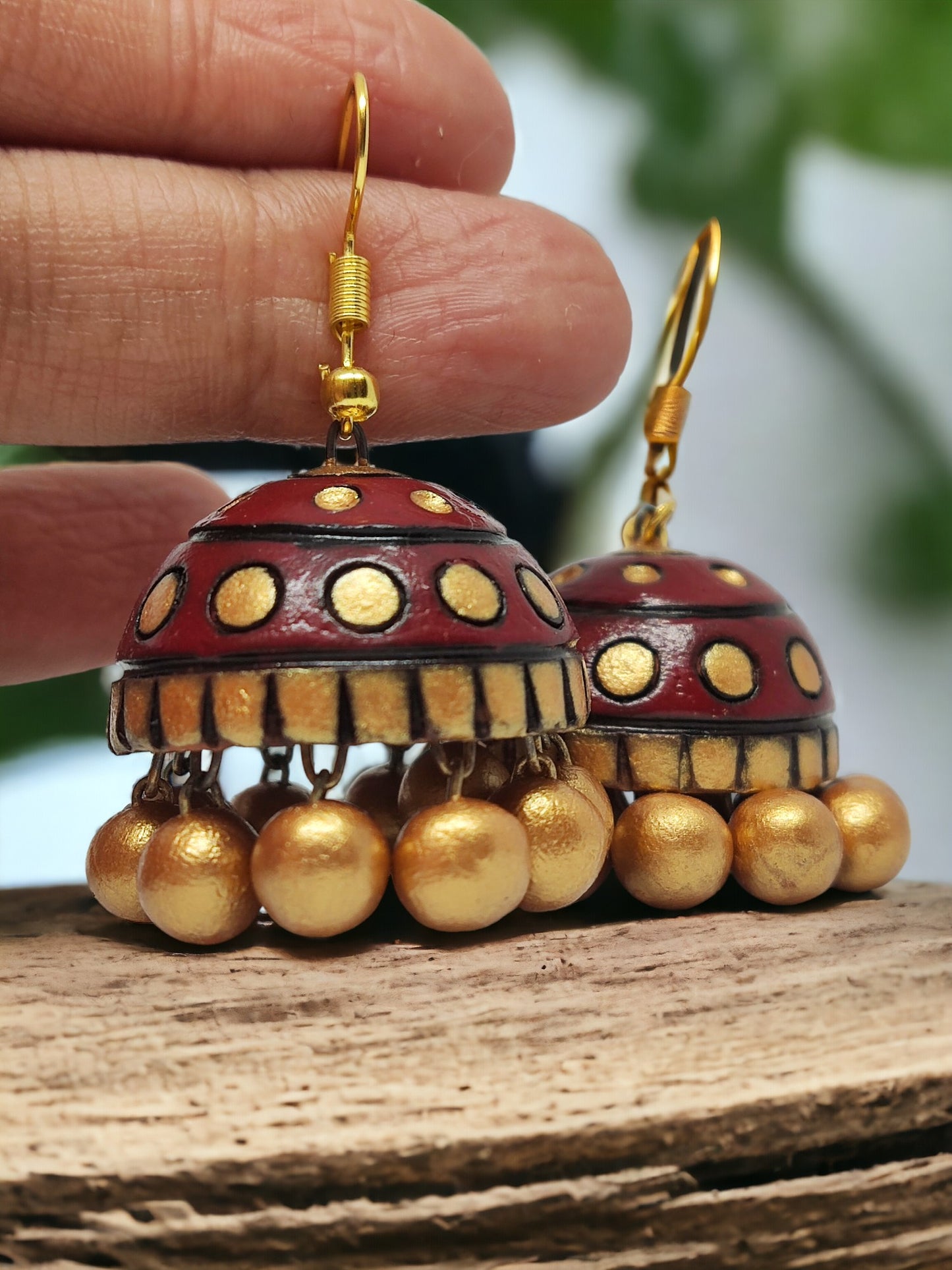 Maroon and gold terracotta earring