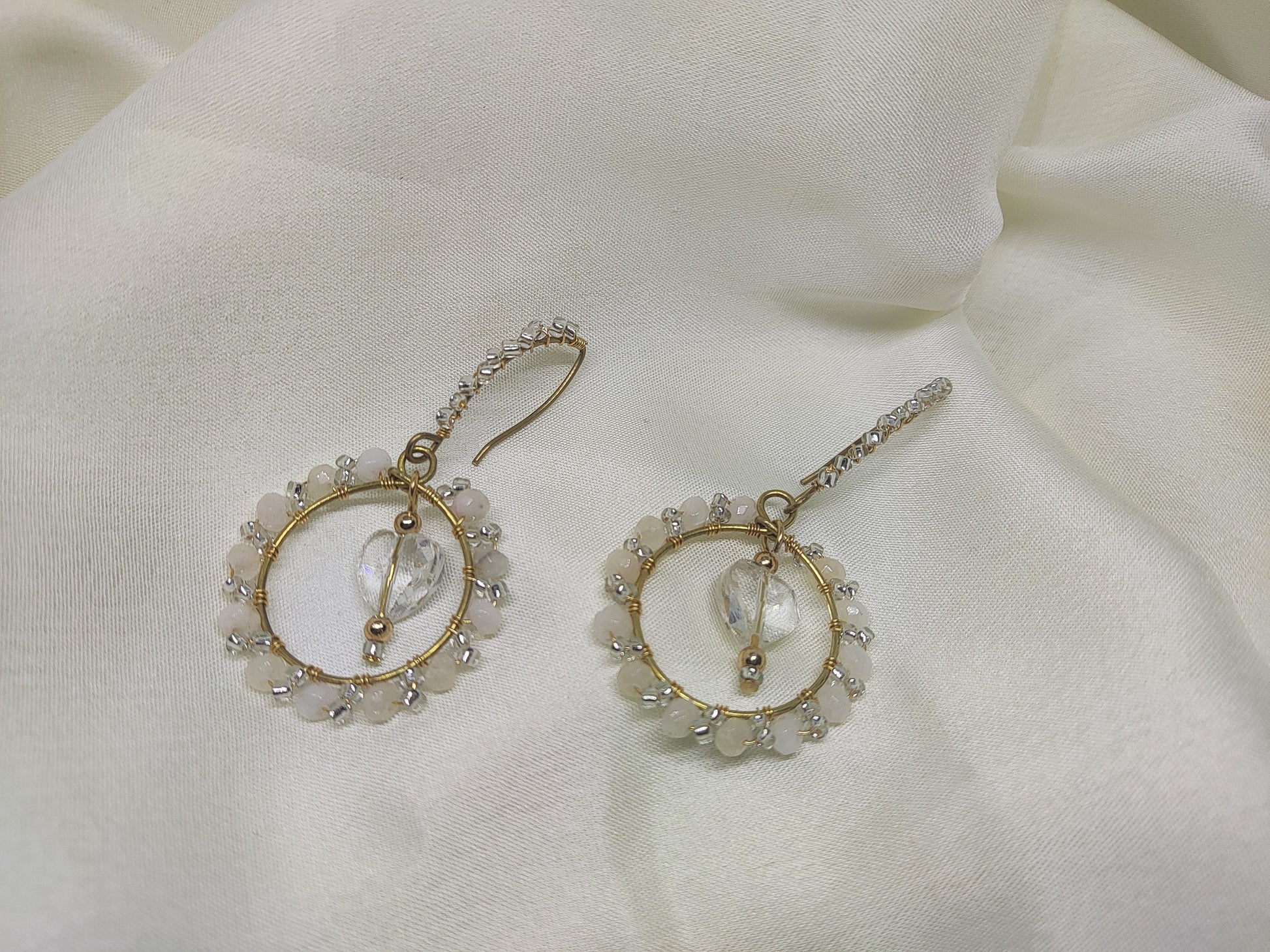 White wire wrap earrings